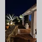 Casa Mariu' ,con Giardino Vista Mare