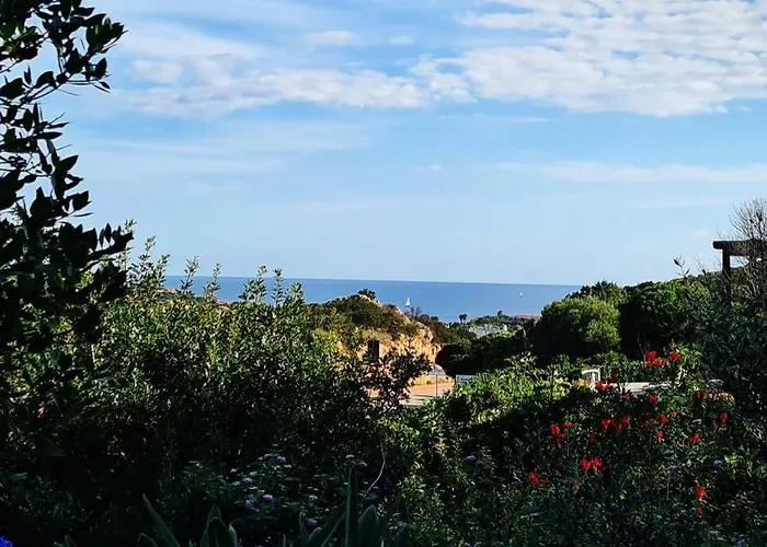 Casa Mariu' ,con Giardino Vista Mare Tatil Evi Liscia di Vacca