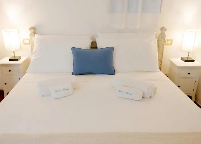 Casa Mariu' ,con Giardino Vista Mare Tatil Evi Liscia di Vacca